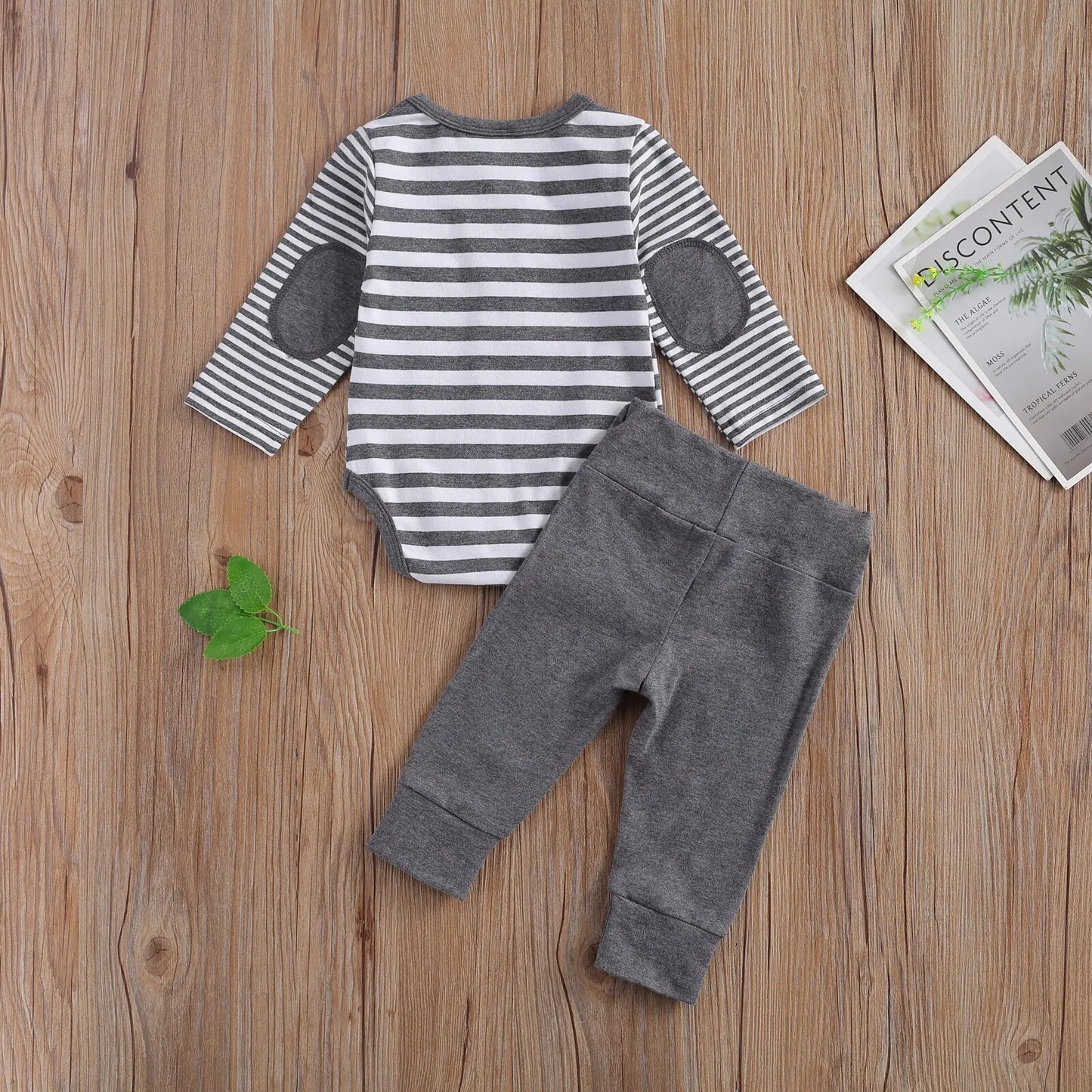 Baby Girl's or Boy's Outfit - Stylish Romper and Pants Set